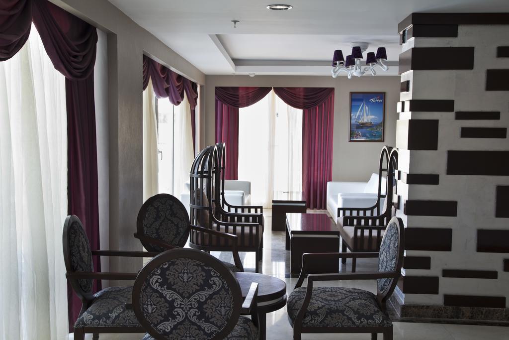 Holiday City Hotel (Adults Only) سيدي المظهر الخارجي الصورة